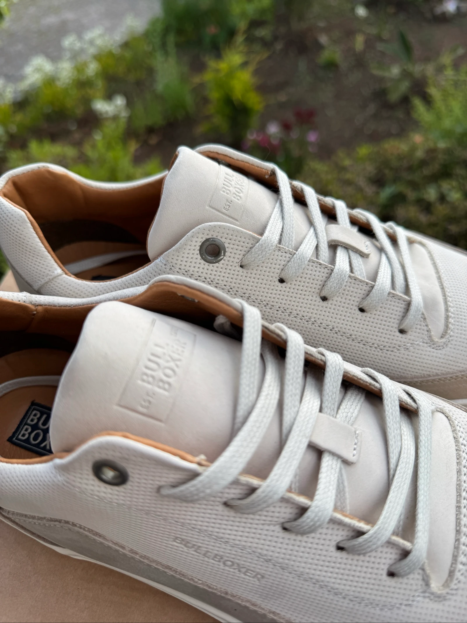 Off-White Bullboxer sneakers – photo 4